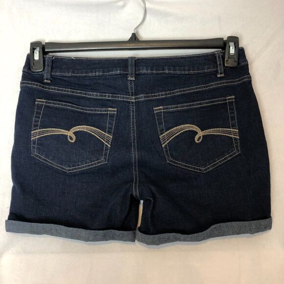 Justice Juniors Distressed Denim Cuffed Jean Shorts Size 16 Plus.             WS - Picture 3 of 6